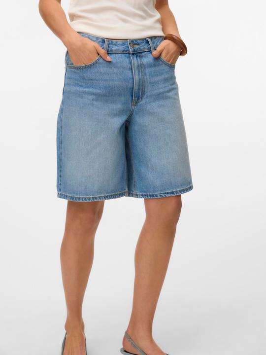 Actual product image Vero Moda AWSAGE Shorts im 5-Taschen Design Bermuda Shorts (L)