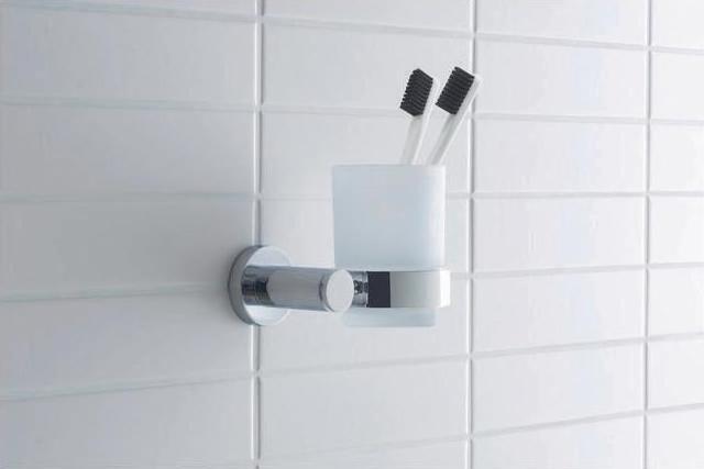 Immagine prodotto Duravit Portabicchieri D-CODE con vetro destro cromato