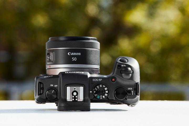 Actual product image Canon RF 50mm f/1.8 STM (Canon RF, full size)