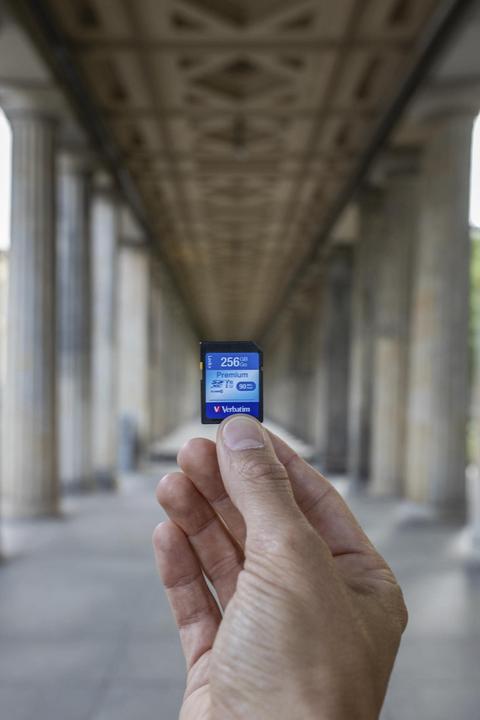 Actual product image Verbatim SDXC Card Class 10 Premium (128 GB, SDXC, U1, UHS-I)
