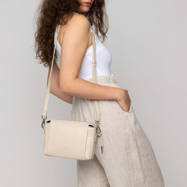 Actual product image Picard Shoulder bag Bali