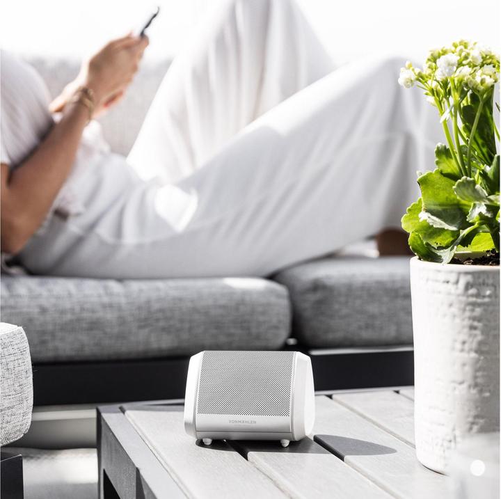 Actual product image Vonmählen Bluetooth Speaker Air Beats Mini White (13 h, Rechargeable battery operated)