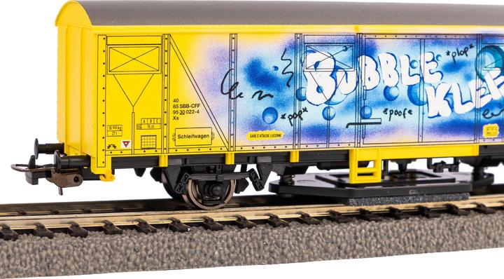 Produktbild Piko H0 54309 H0 Schienenreinigungswagen gelb mit Graffiti der SBB (Spur H0)