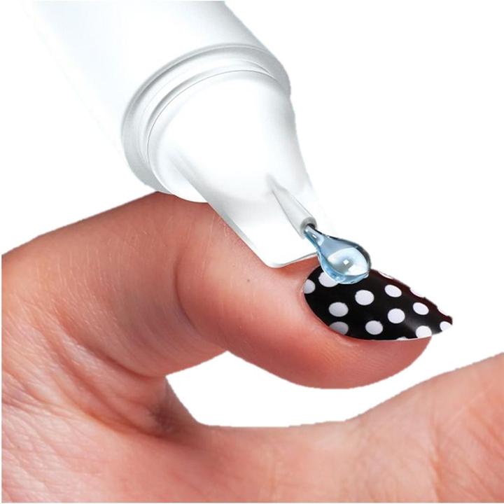 Image du produit KISS Glue Off - Dissolvant instantané de faux ongles (Séchoirs pour vernis à ongles, Transparent)
