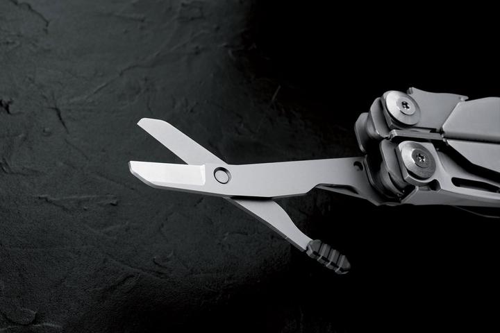 Produktbild Leatherman Surge Multifunktionstool (21 Funktionen)