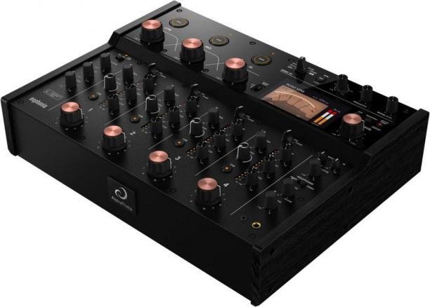 Actual product image AlphaTheta Euphonia (DJ controller)