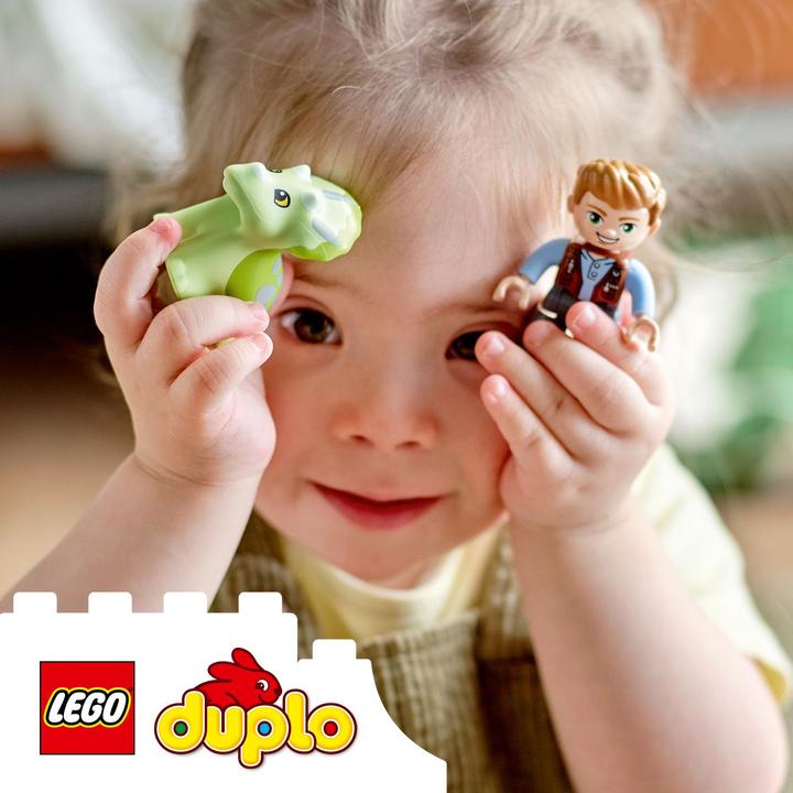 Actual product image LEGO Eruption of the T. Rex and Triceratops (10939)