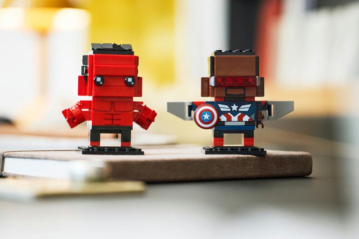 Immagine prodotto LEGO BrickHeadz Super Heroes Captain America & Red Hulk (40668, LEGO Brickheadz)