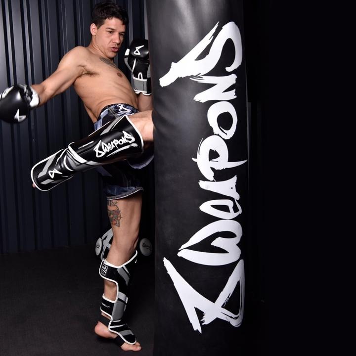 Actual product image 8Weapons Shin Guards, Shift, black-white, XL (XL)