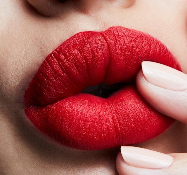 Image du produit MAC Cosmetics Lipcolour liquide Retro Matte (On se sent si bien)