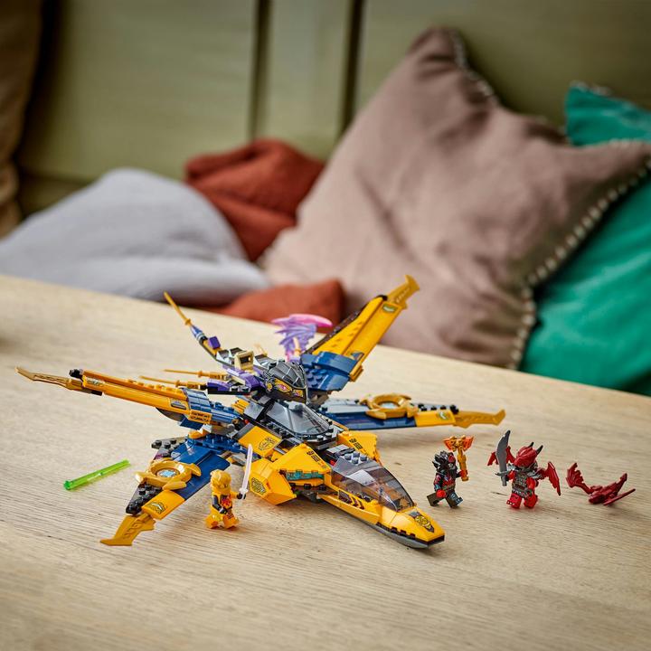 Actual product image LEGO Ras und Arins Super-Sturmflieger (71833, LEGO Ninjago)