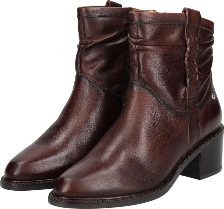 Actual product image Pikolinos Bacarote (42)