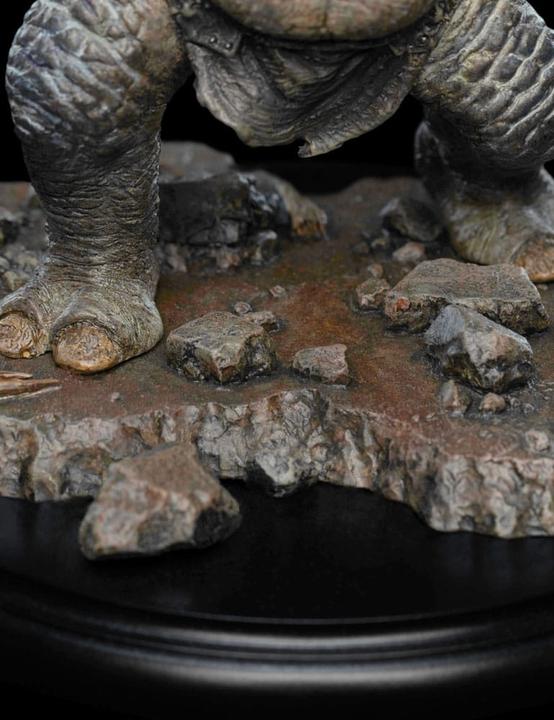 Actual product image Weta Workshop Lord of the Rings Mini Statue Cave Troll 16 cm