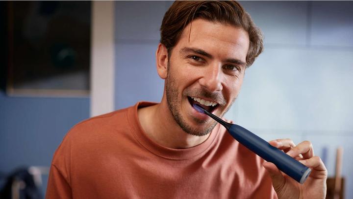 Produktbild Philips Sonicare Series 7100 Doppelpack (Schallzahnbürste)