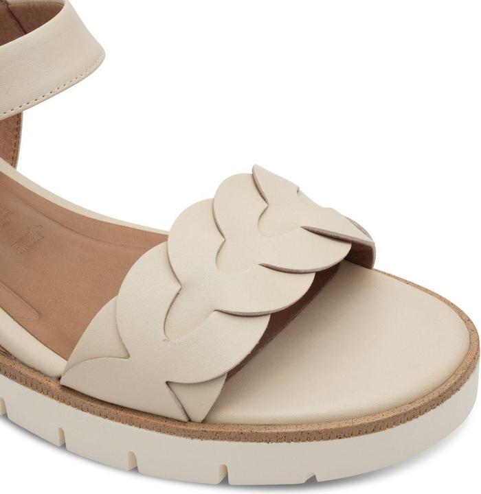 Actual product image Tamaris Sandal (36)