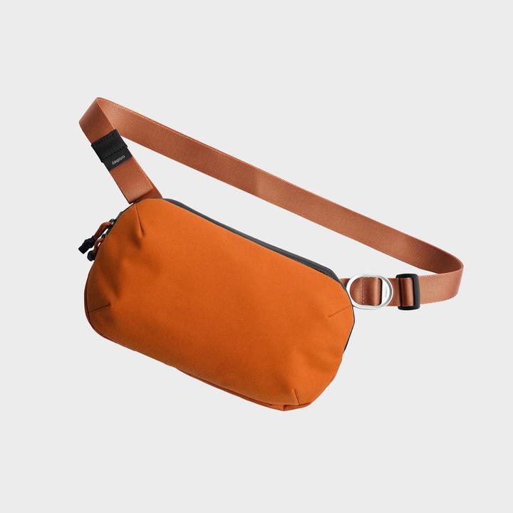 Immagine prodotto Orbitkey - Urban Sling Mini (2L) - Terracotta (2 l)