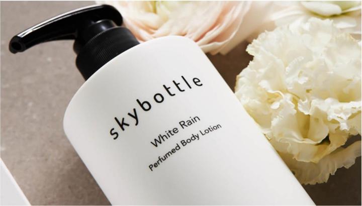 Produktbild Skybottle white rain perfumed body lotion (Körperlotion, 300 ml)