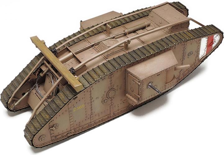 Actual product image Tamiya British Tank Mk.IV Male with engine
