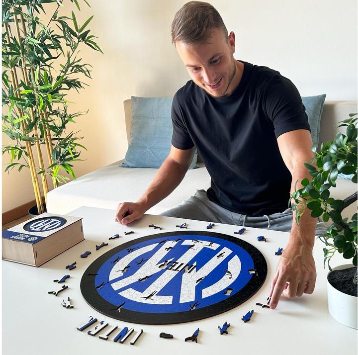 Image du produit Iconic FC Inter Milan - Logo - Puzzle en bois Taille M (270 pièces) (270 pièces)