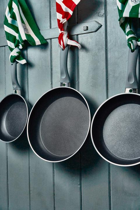 Actual product image Zwilling Lazise frying pan, 28 cm | aluminium | round (28 cm, Casserole + Stewpot, Aluminium)