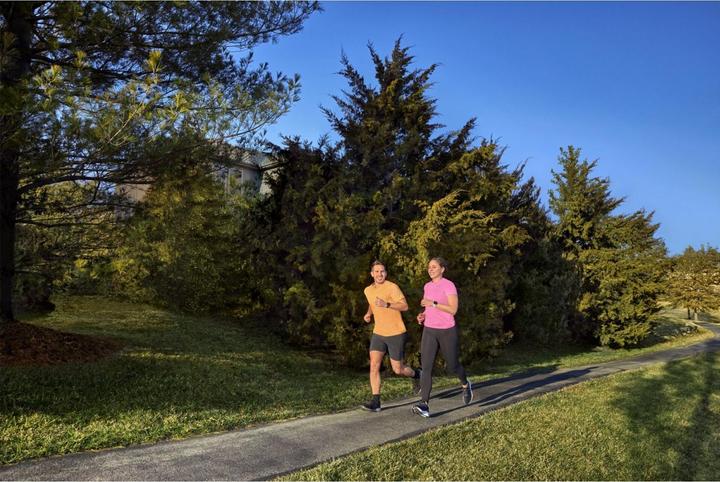 Produktbild Garmin Forerunner 55 (42 mm)
