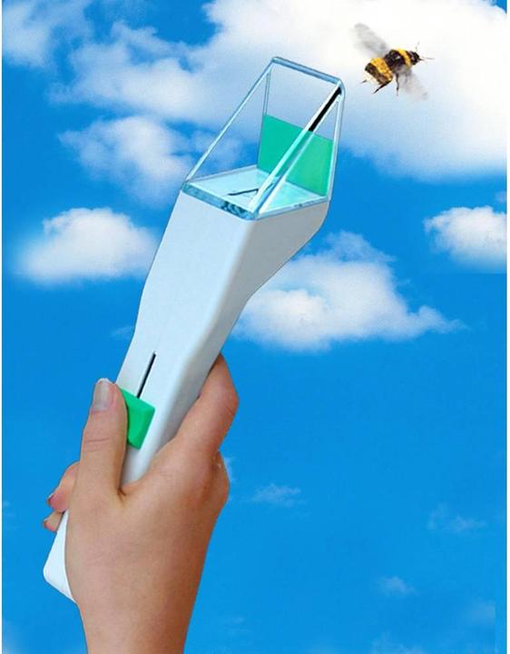 Actual product image Snapy Insect catcher
