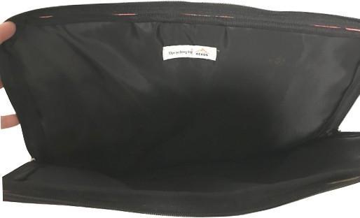Produktbild Bekos Upcycling - Laptoptasche 15" aus recycelten Fischfuttersäcke light green (15")