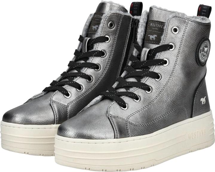 Actual product image Mustang Sneaker (41)