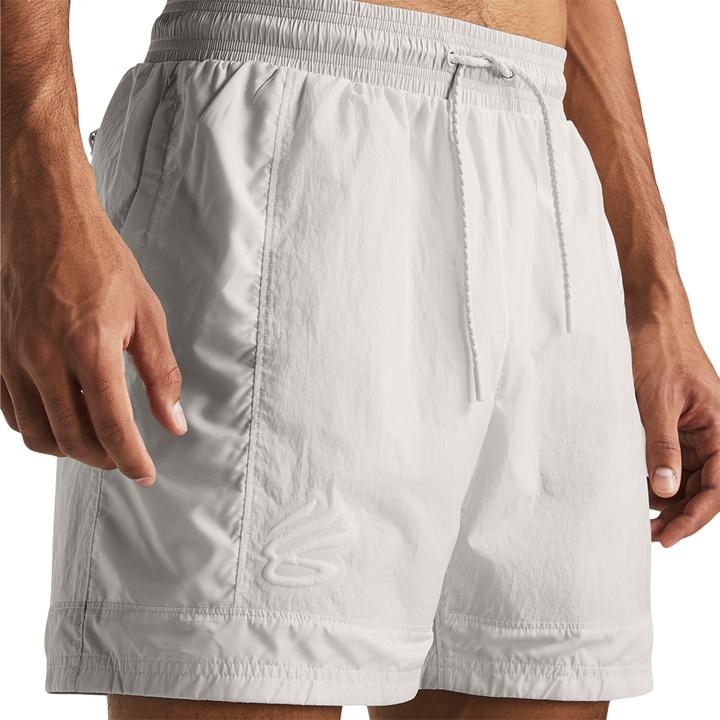 Actual product image Under Armour Curry Woven Short (XL)
