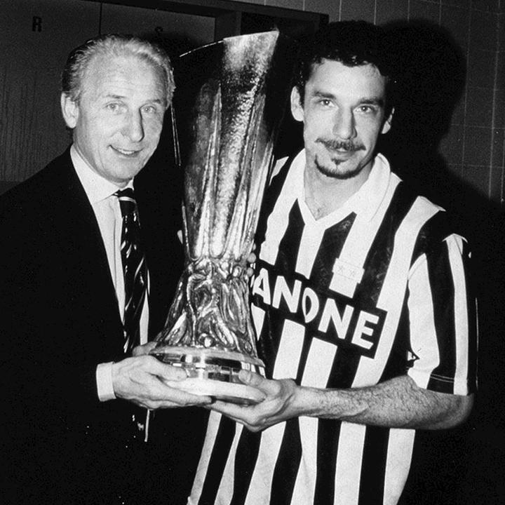 Produktbild Score Draw Juventus Turin 1992 - 93 Coppa UEFA Retro Trikot (XL)