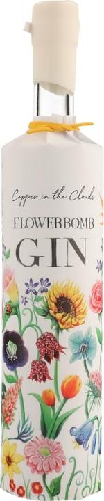 Actual product image The Vegan Cow Copper In The Clouds Flowerbomb Dry Gin 40% Vol. 0,7l