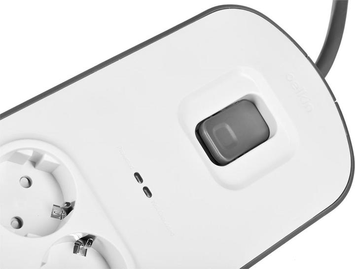 Actual product image Belkin BSV804VF2M (8 x, 2 m)