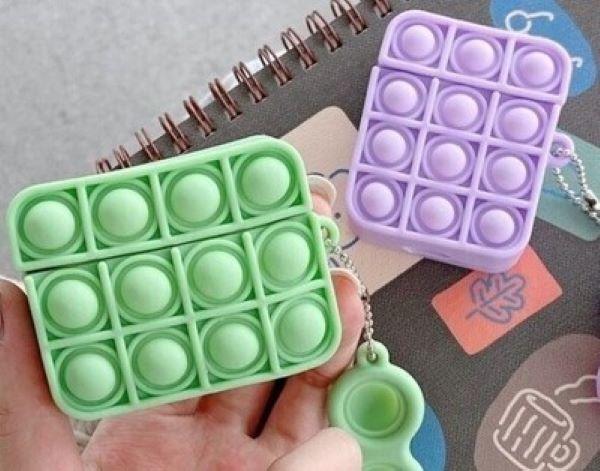 Produktbild Ambiance1 AirPods Pro Hülle Etui Case Pop it Fidget Grün No.02.2 (Kopfhörer Hülle)
