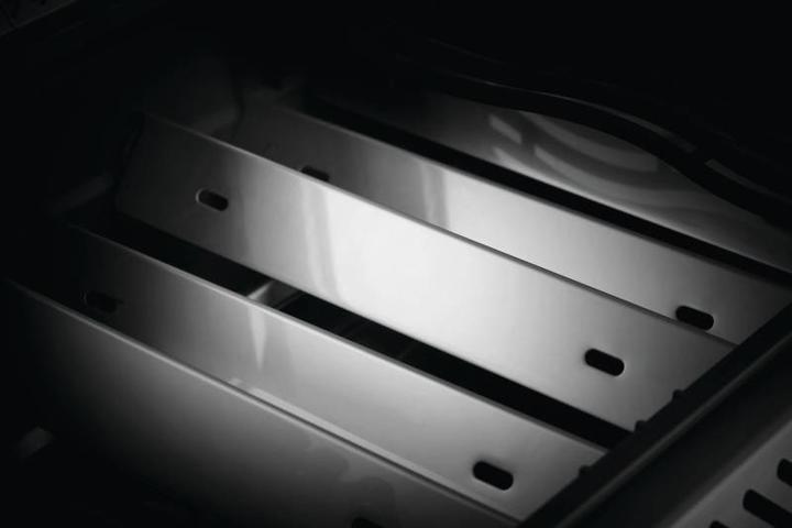 Actual product image Napoleon Rogue 425 RSB All Black (22.25 kW)