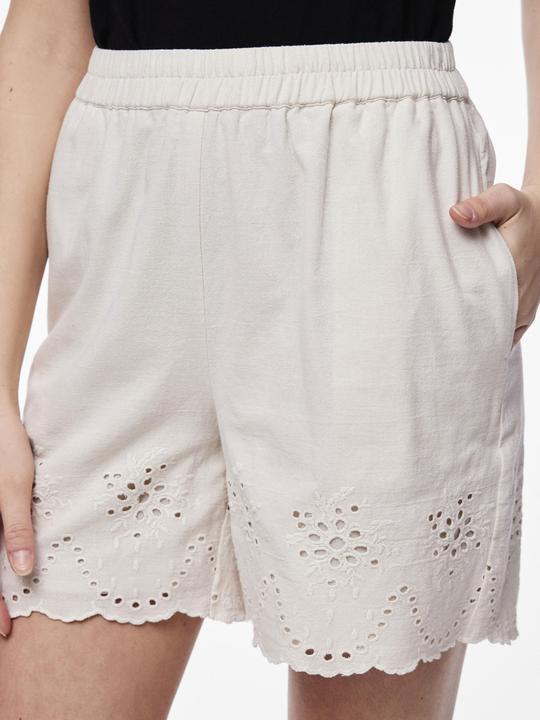 Actual product image Pieces PCALMINA STICKEREI Shorts (S)