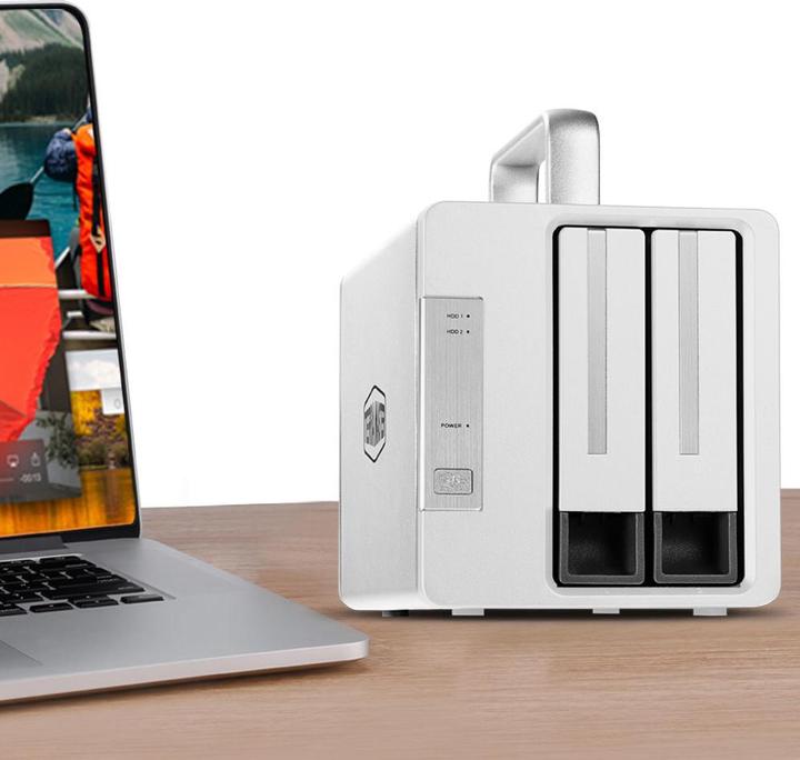 Image du produit Terramaster LE CHARIOT 2BAY TD2-Thunderbolt 3 RAID 0/1/JBOD/single (2.5", 3.5")