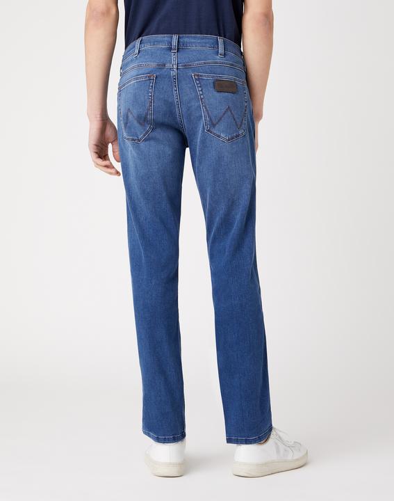 Actual product image Wrangler Greensboro Stretch Jeans bright stroke (W46/L34)