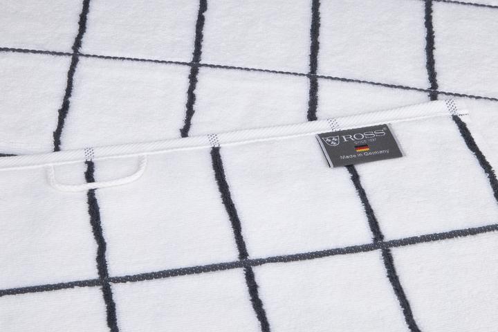 Actual product image Ross Sensual Skin (50 x 100 cm)