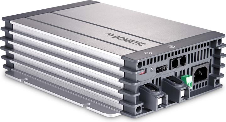 Produktbild Dometic PerfectCharge MCA 1215 Batterieladegerät (12V, 15 A)