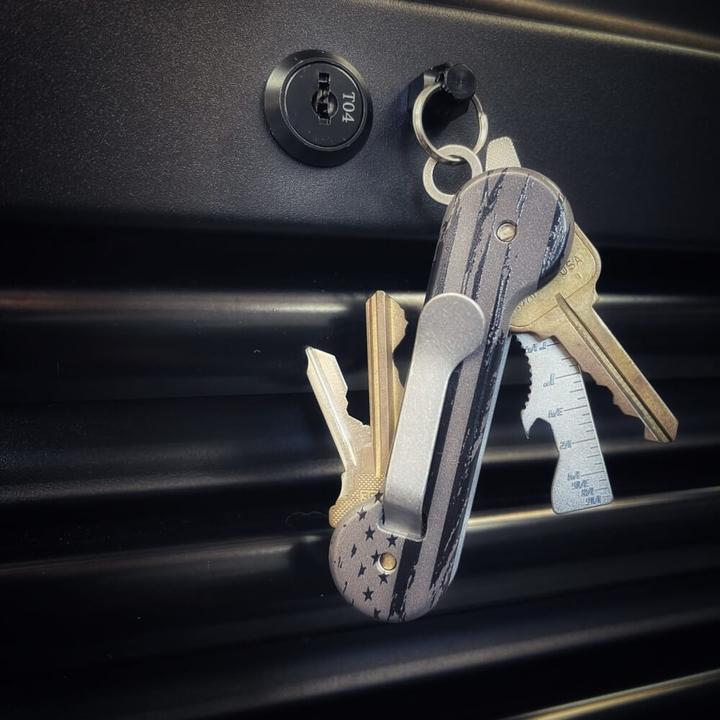 Image du produit KeyBar Drapeau noir et gris
