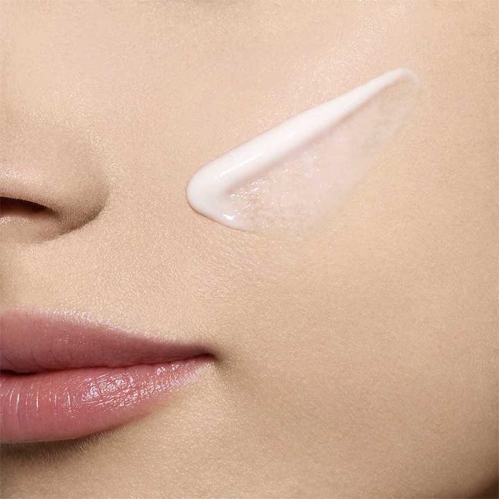 Immagine prodotto Clarins Emulsione Nutri-Lumière Jour (50 ml, Crema da giorno)