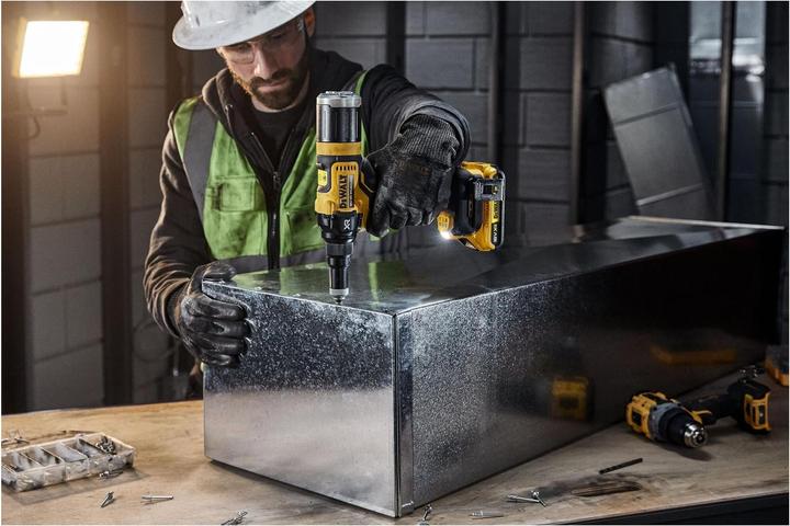 Produktbild DeWalt DCF403NT-XJ