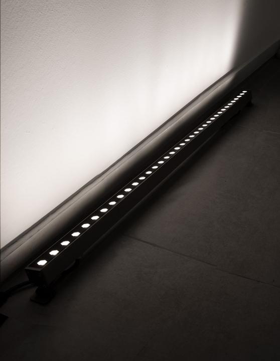 Image du produit Nova Luce WALL WASHER Spot mural LED Nickel 15W IP67 Blanc chaud 100x2,5x3,5cm 9011102 (IP67)
