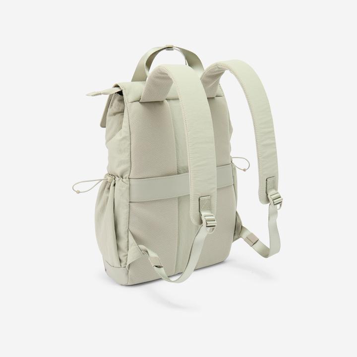 Actual product image Decathlon Small rucksack with laptop compartment (10 l)