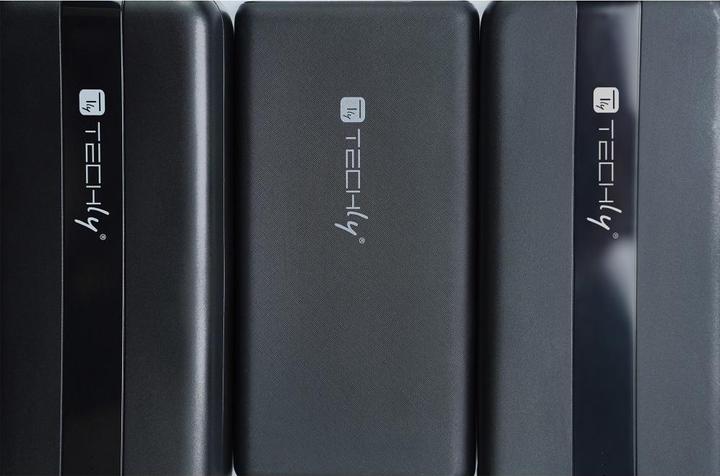 Produktbild Techly Power Bank Charger 10000mAh 2x USB 1x USB-C with USB-C Cable (10000 mAh, 10 W, 37 Wh)