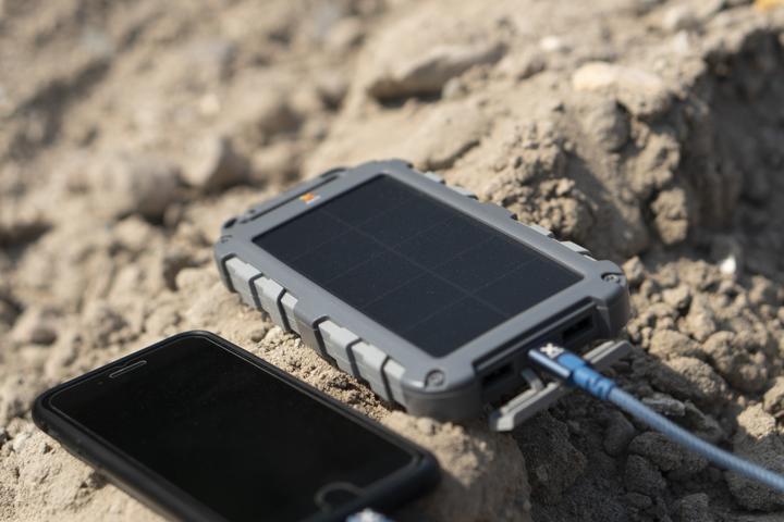 Actual product image Xtorm Fuel Series 4 (10000 mAh, 20 W, 50.50 Wh)