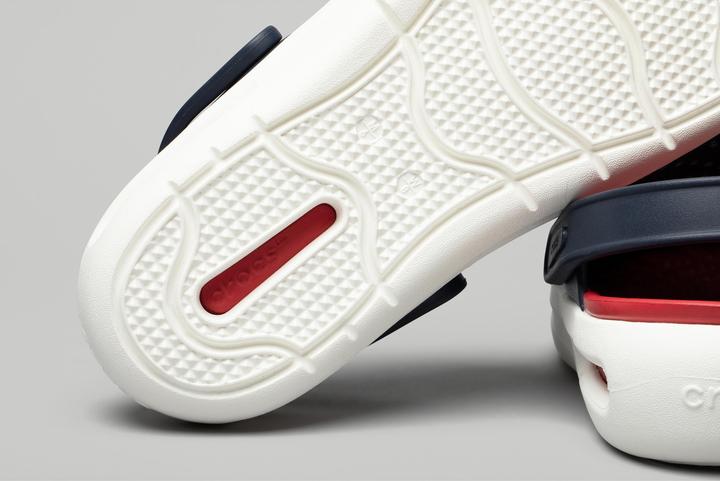 Produktbild Crocs InMotion Clog (45)