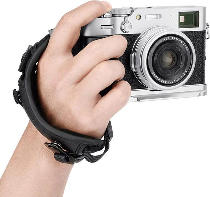 Actual product image JJC HG X100VI Camera Hand Grip Zilver