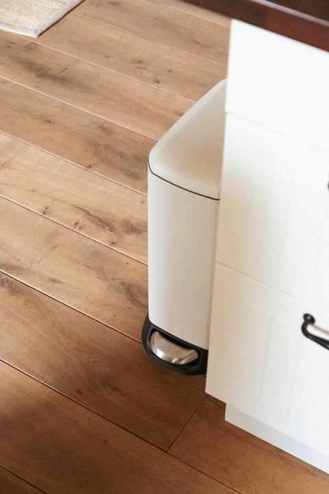 Actual product image Wenko Treteimer Design Easy-Close (12 l)