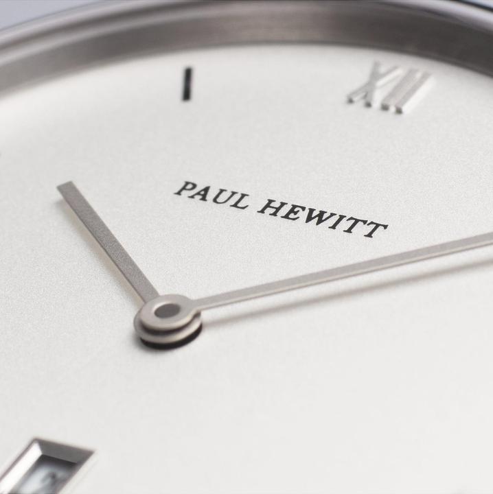 Actual product image Paul Hewitt Praia White Sand Silver Metal (Analogue wristwatch, 33 mm)